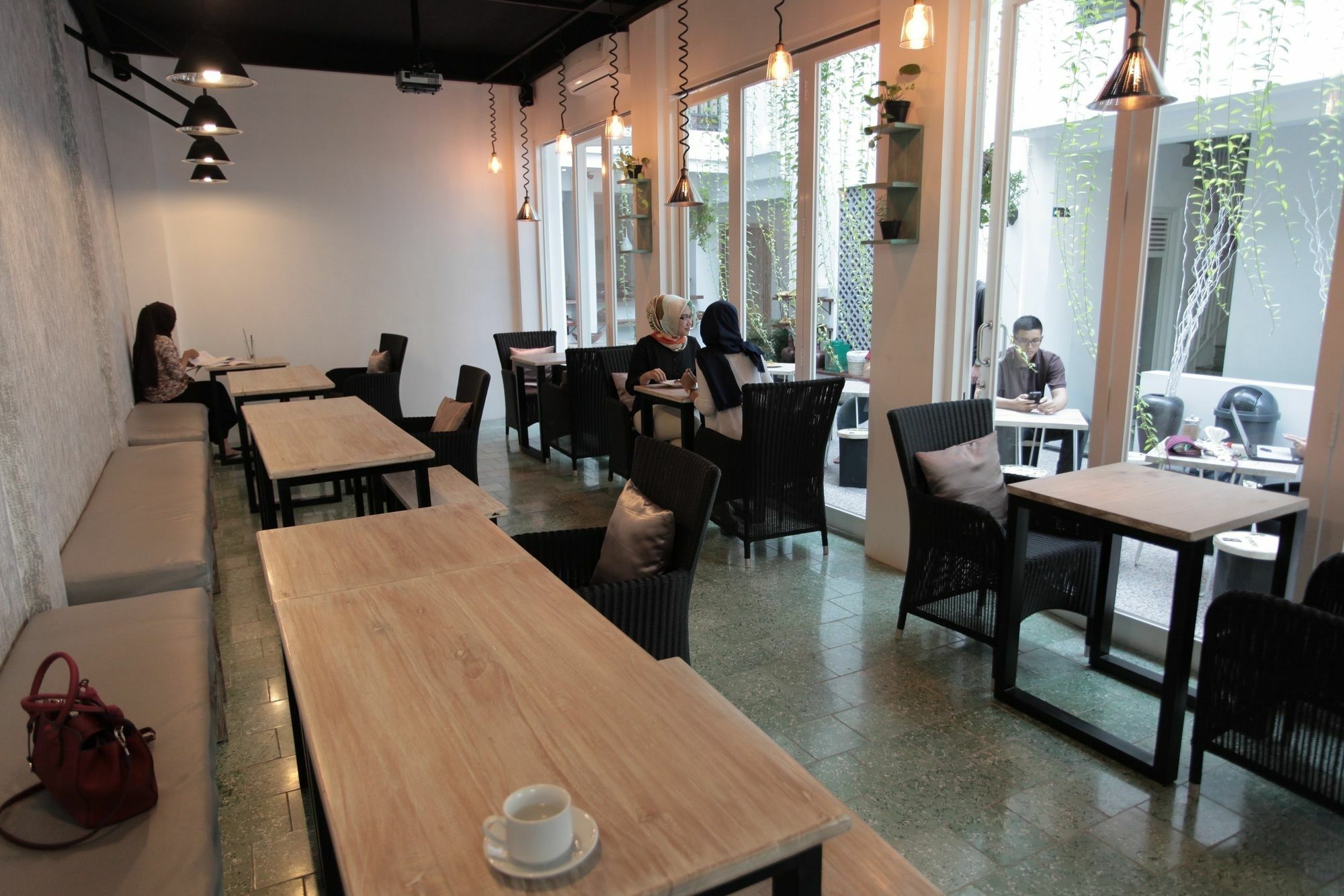 Remen Hotel